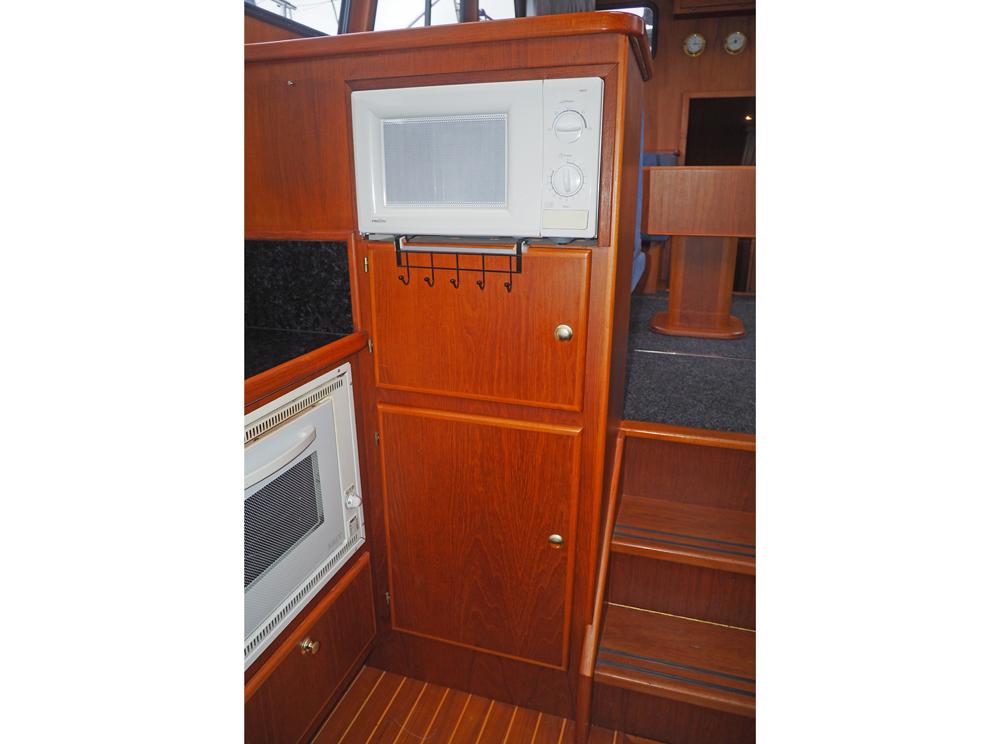 Fore ship, Accommodation